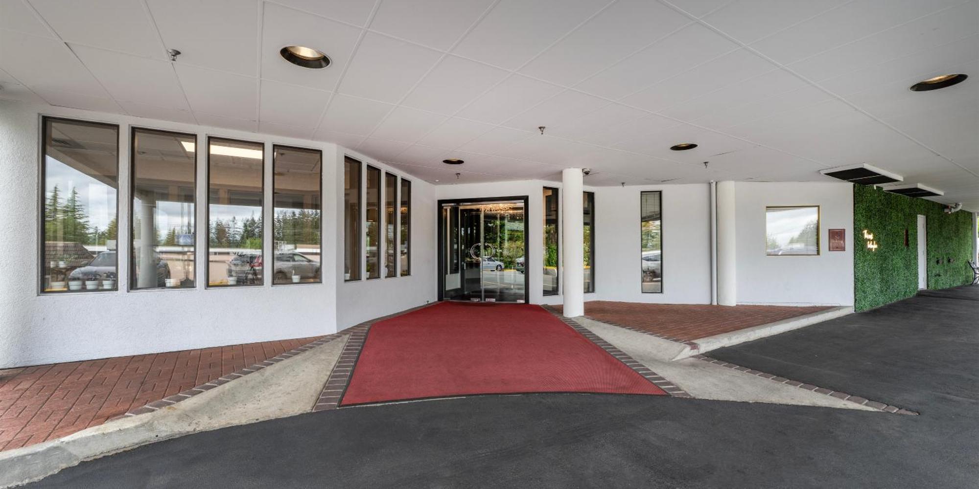 Hotel International Lynnwood Exterior photo